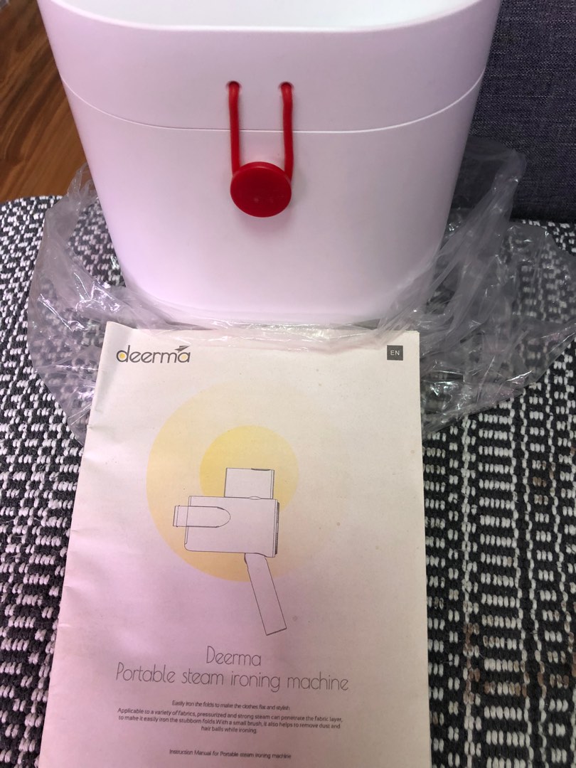 portable steam ironing machine