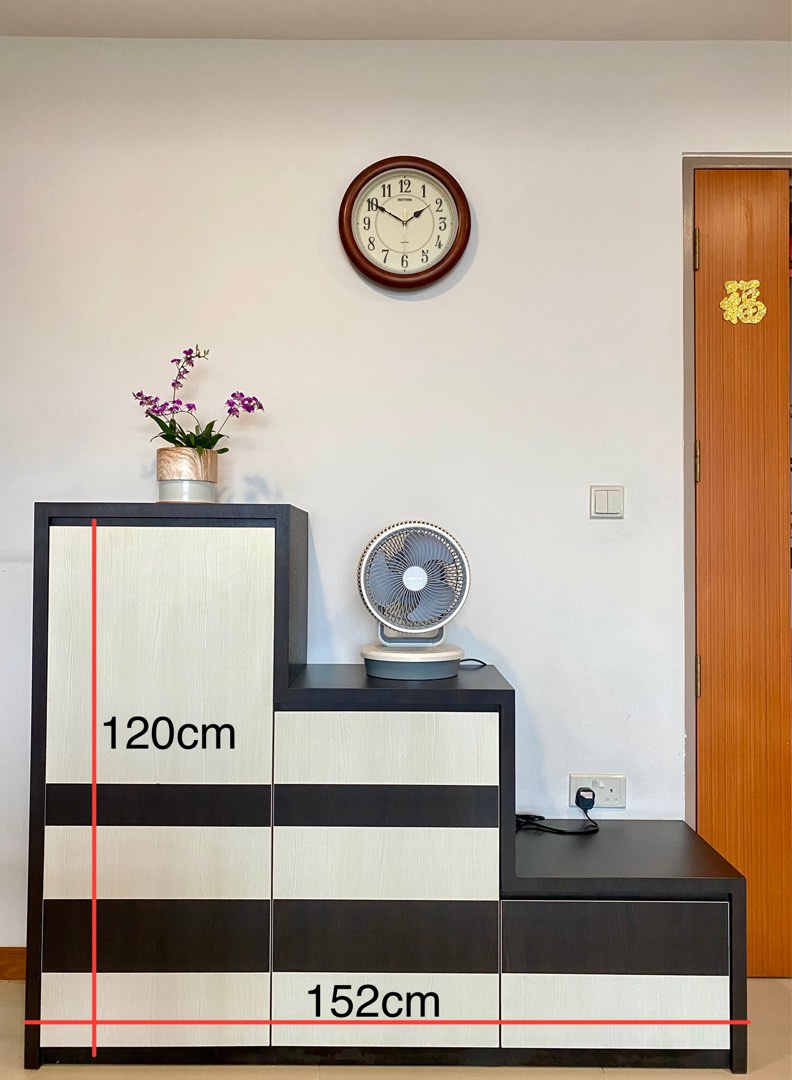 Dark brown and cream shoe Furniture & Home Living, Furniture