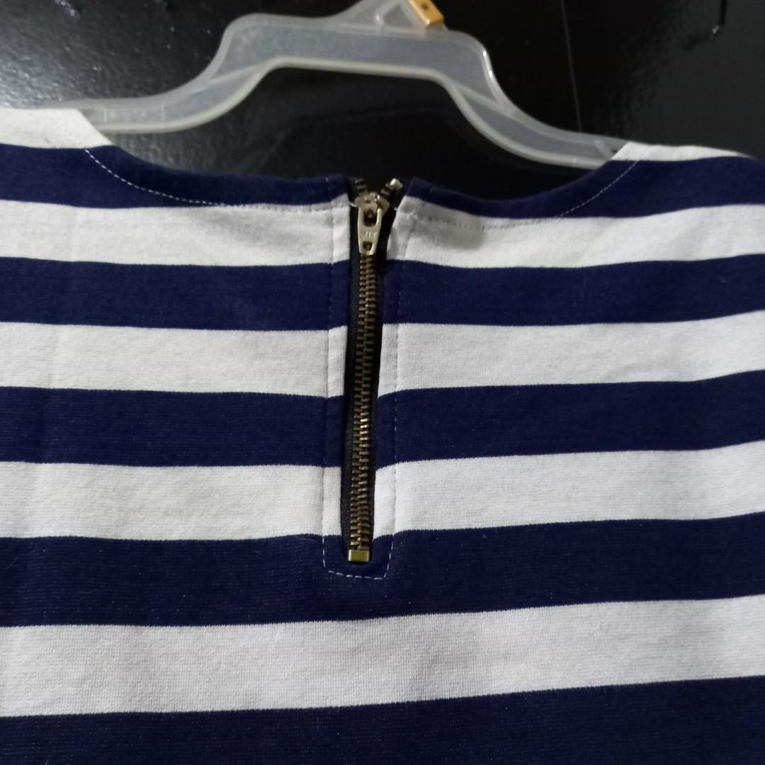 Striped semi-A line dress (Category: Dresses) located in Quezon City. Submitted by hari_yet (Listing ID 1188156731, Image 3). Description: RFS: Decluttering and need funds Size: Medium Issue/Flaw: May light unnoticeable stain. Kailangan lang labhan kasi medyo naaalikabukan since nakatambak na lang. SF should be shouldered by the buyer (Angkas Padala, Grab Express, Lalamove, etc.) Within Quezon City/Metro Manila Area only. If meet-up, somewhere in