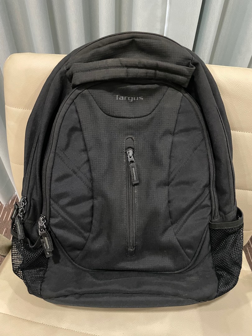 Targus Backpack, Men's Fashion, Bags, Backpacks on Carousell