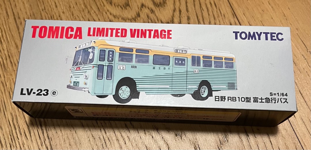 Tomytec LV-23 Hino RB10 Type Bus 日野RB型富士急行巴士, 興趣及遊戲, 玩具 遊戲類- Carousell