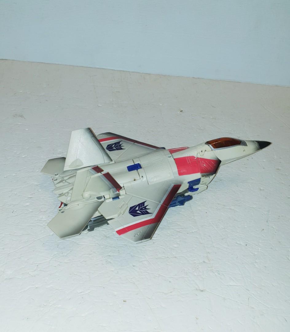 TRANSFORMERS Generations Leader Class Starscream – Figura Action Figure 2-in-1, Si Trasforma In Jet, Con Missile E 2 Blaster