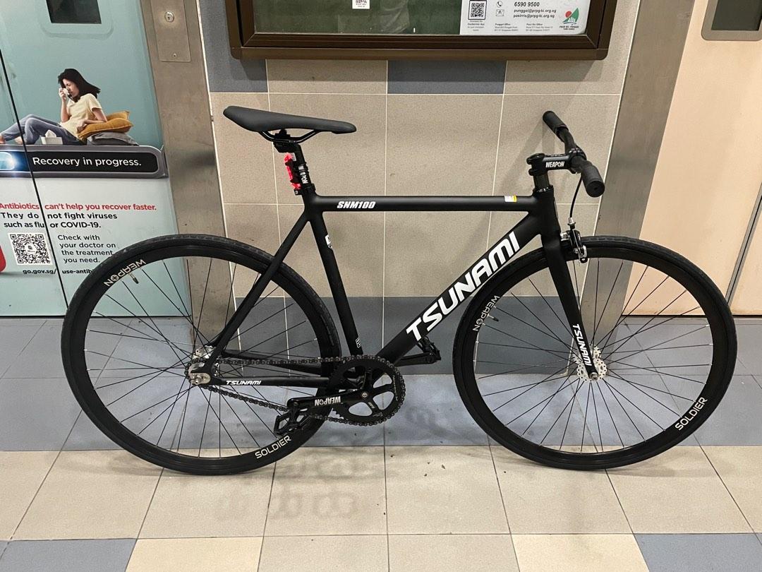 Tsunami fixie/ Fixed gear/ Tsunami/ Tsunami SNM100, Sports Equipment