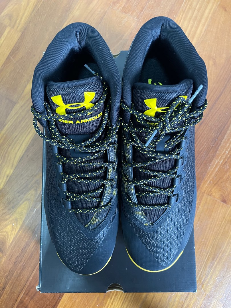 Curry 3 2024 black and yellow