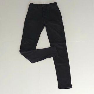 Uniqlo Black Skinny Jeans Size S