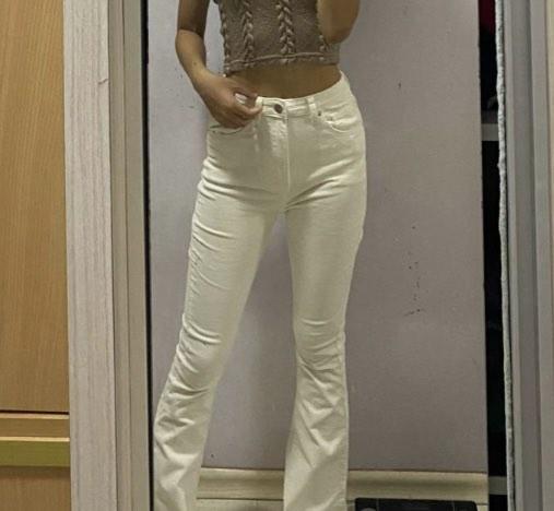 White flare bell bottom jeans hotsell