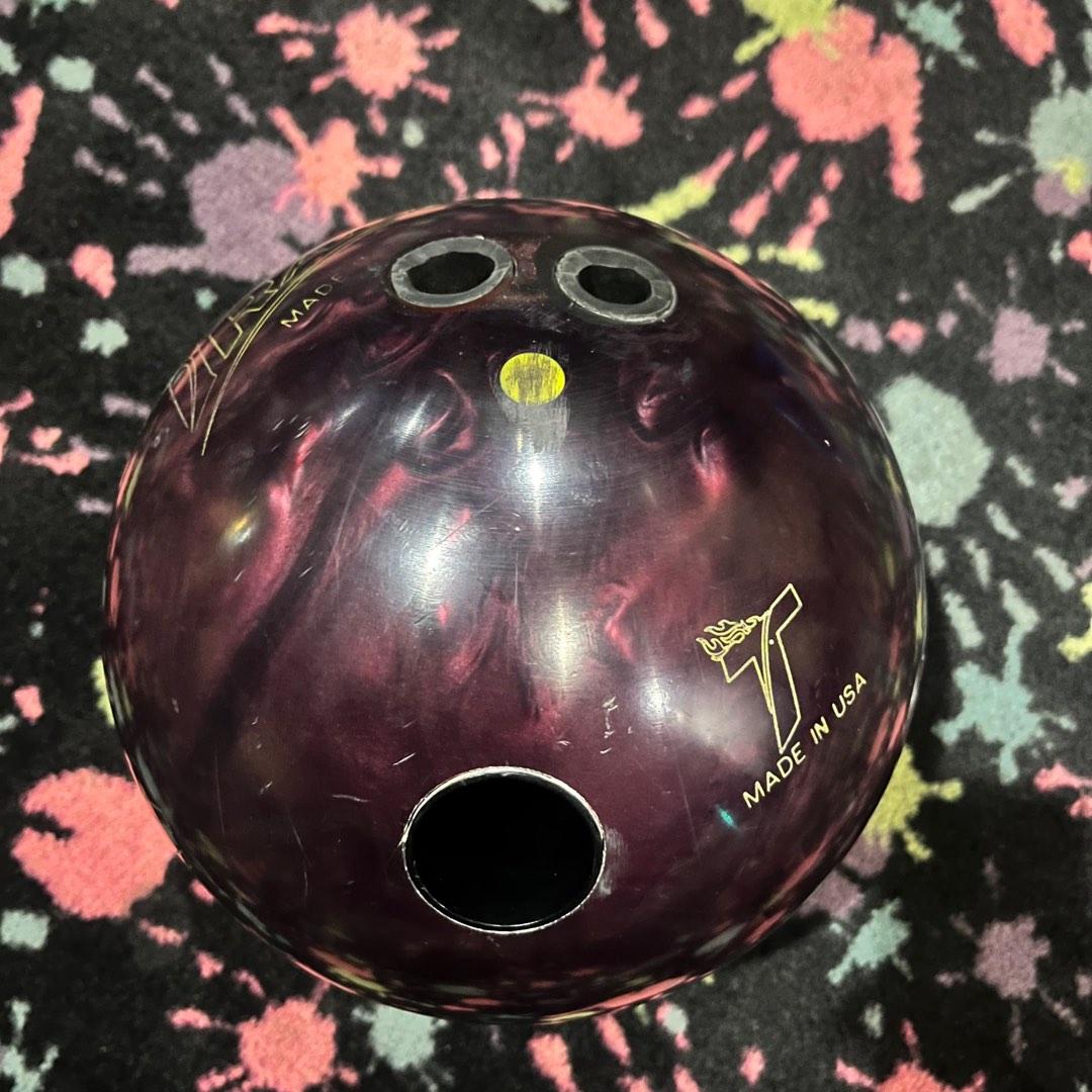 15lb Track Heat Bowling Ball, Sports Equipment, Sports & Games