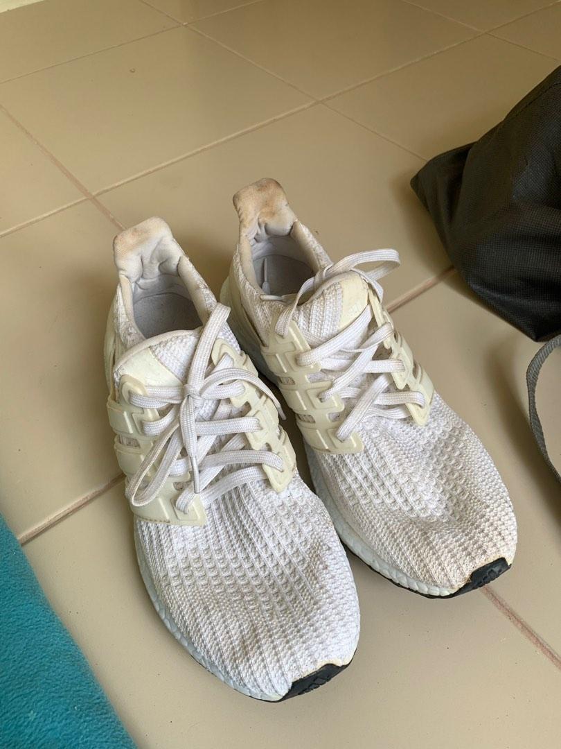 Adidas boost deals triple white