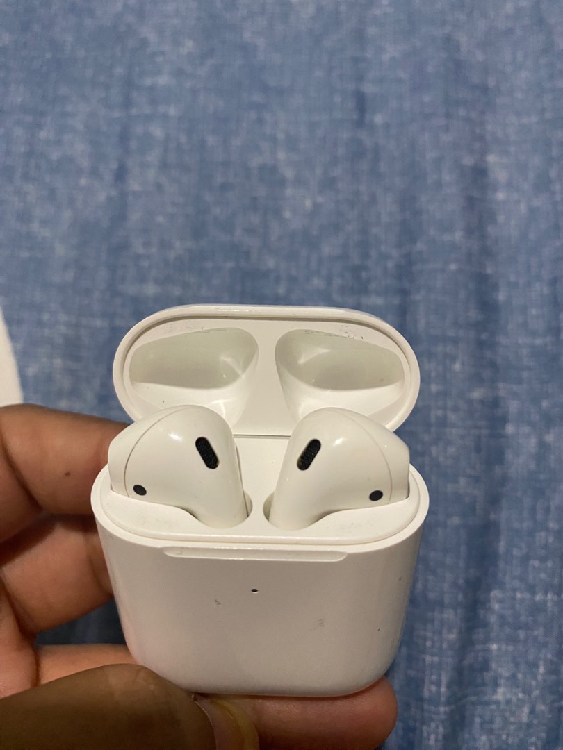 Apple AirPods 2 wireless charging case, Audio, Earphones on Carousell