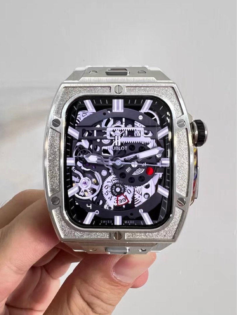 Hublot watch case top