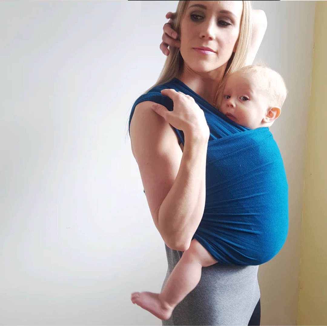Huggaloops baby shop carrier
