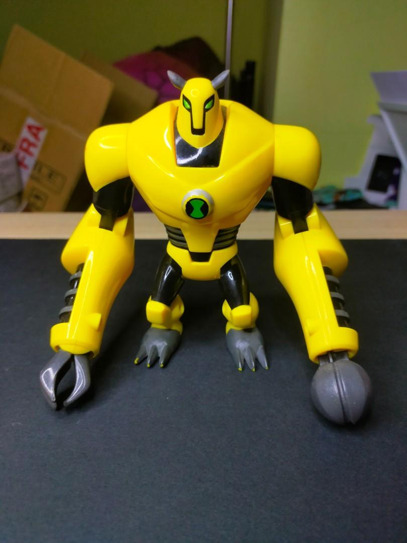 Ben 10 armodrillo bandai figure no box Hobbies Toys Toys