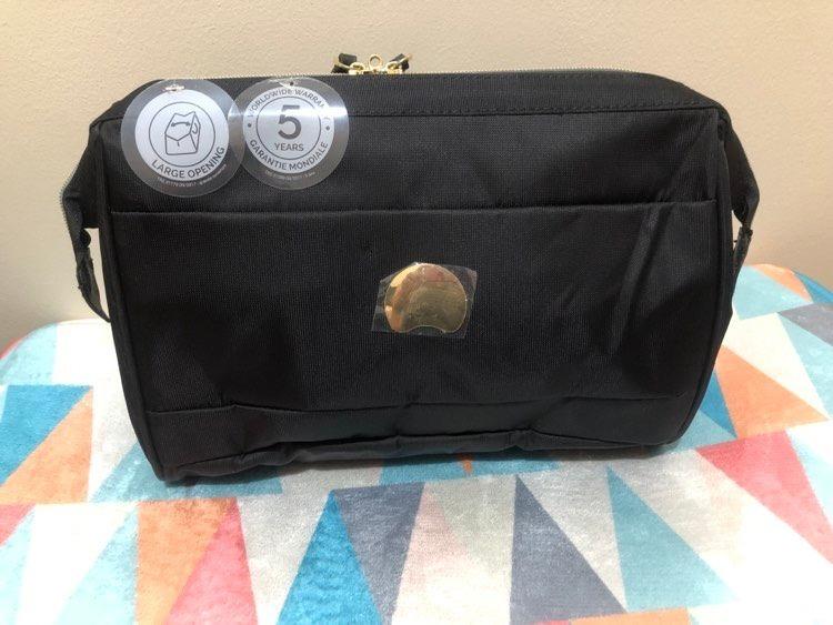 Delsey toiletry hotsell bag