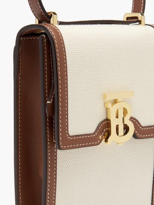Burberry TB Phone Pouch 手機包, 名牌, 手袋及銀包- Carousell