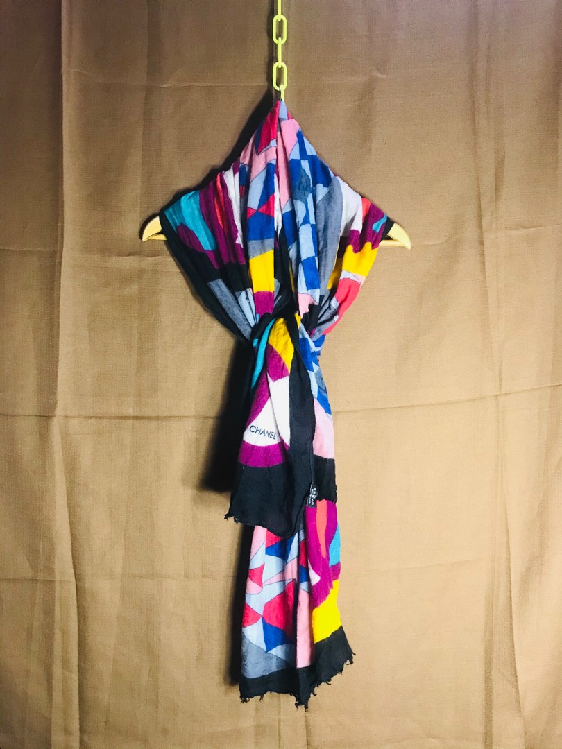 shawl chanel