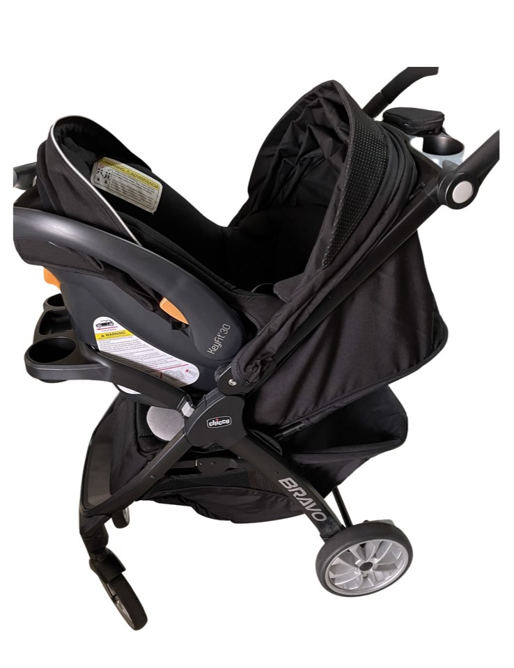 CHICCO BRAVO stroller and car seat preloved, Babies & Kids, Going Out