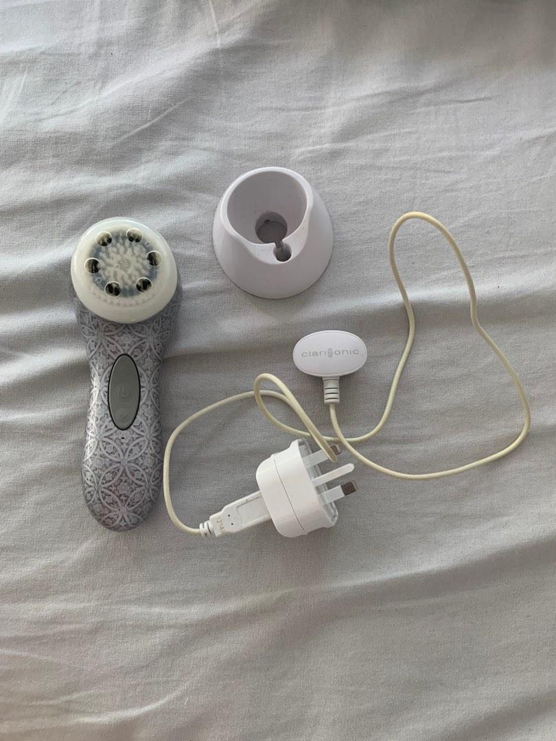 Clarisonic aria top
