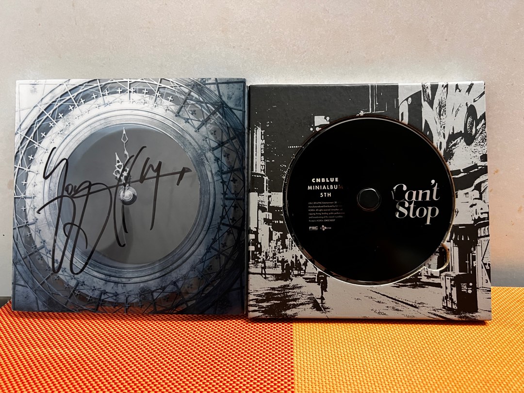 CNBlue 5th Mini album 鄭容和簽名CD, 興趣及遊戲, 收藏品及紀念品, 韓