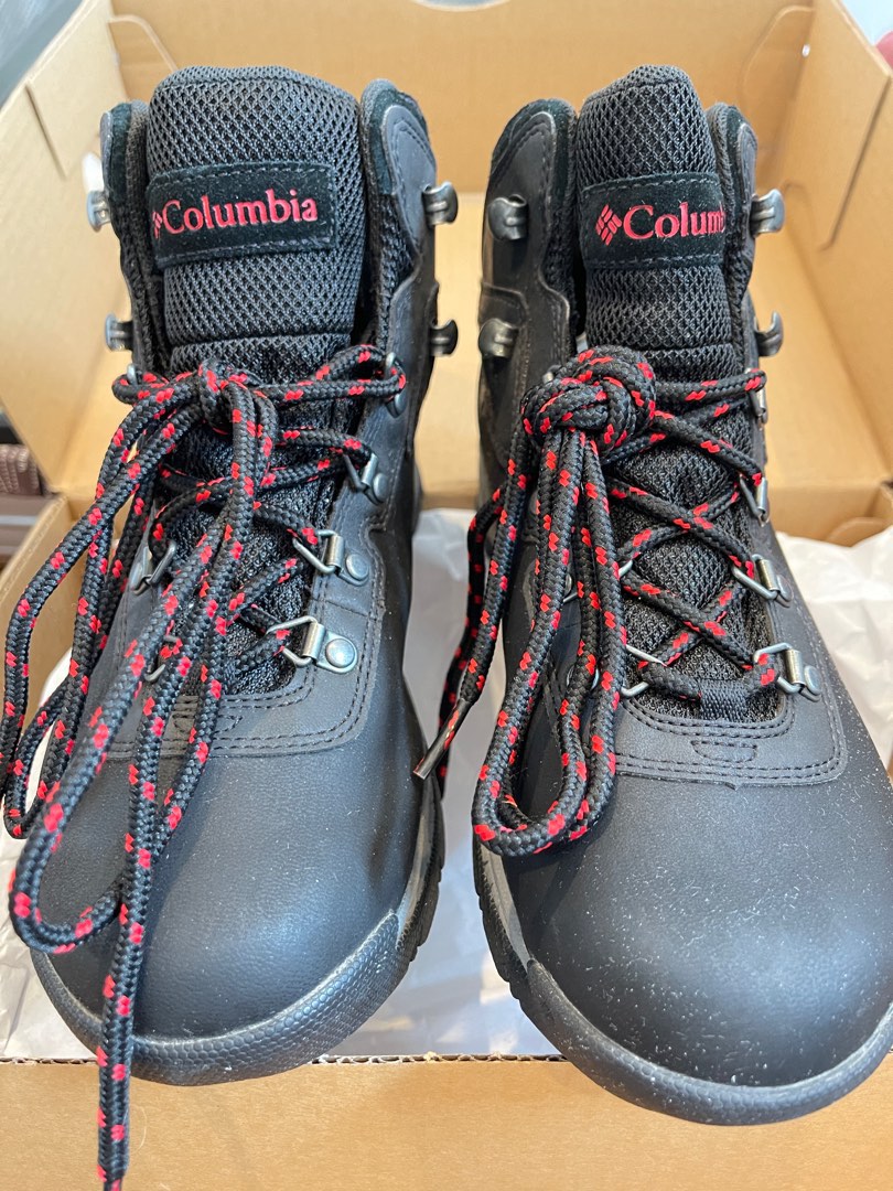 Columbia Waterproof Hiking Boots, Sports Equipment, Hiking & Camping on
