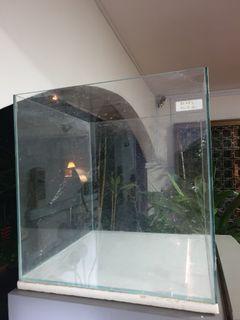 Crystal Glass one & Half Ft. Fish Tank