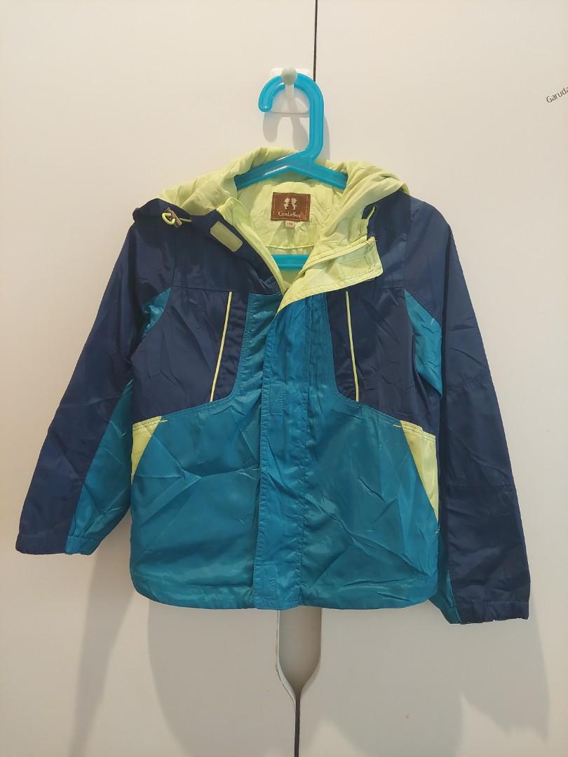 Curly Sue Outdoor Jacket size 110 Jaket Anak Tipis Parasute usia 4-5thn,  Bayi u0026 Anak, Baju Anak Laki-laki, 4 hingga 7 tahun di Carousell