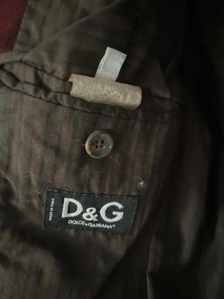 D G Suit Carousell d-g-suit-carousell