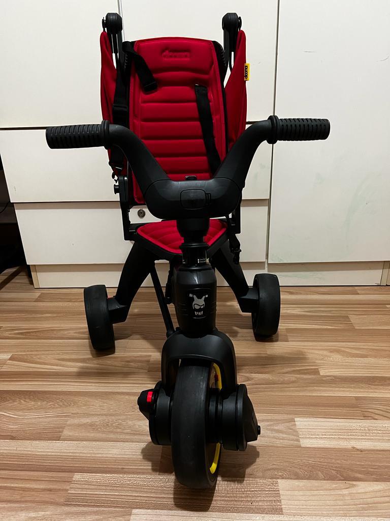 Doona S1 Liki Trike Tricycle (Red Flame), Babies & Kids, Going Out