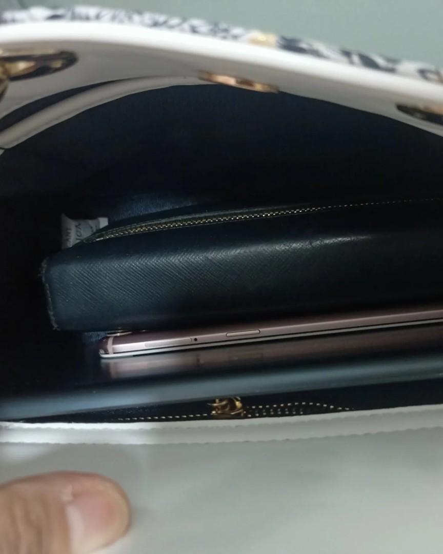 Dust bag Recycle repurpose Upcycle Redesigned, Women's Fashion, Bags