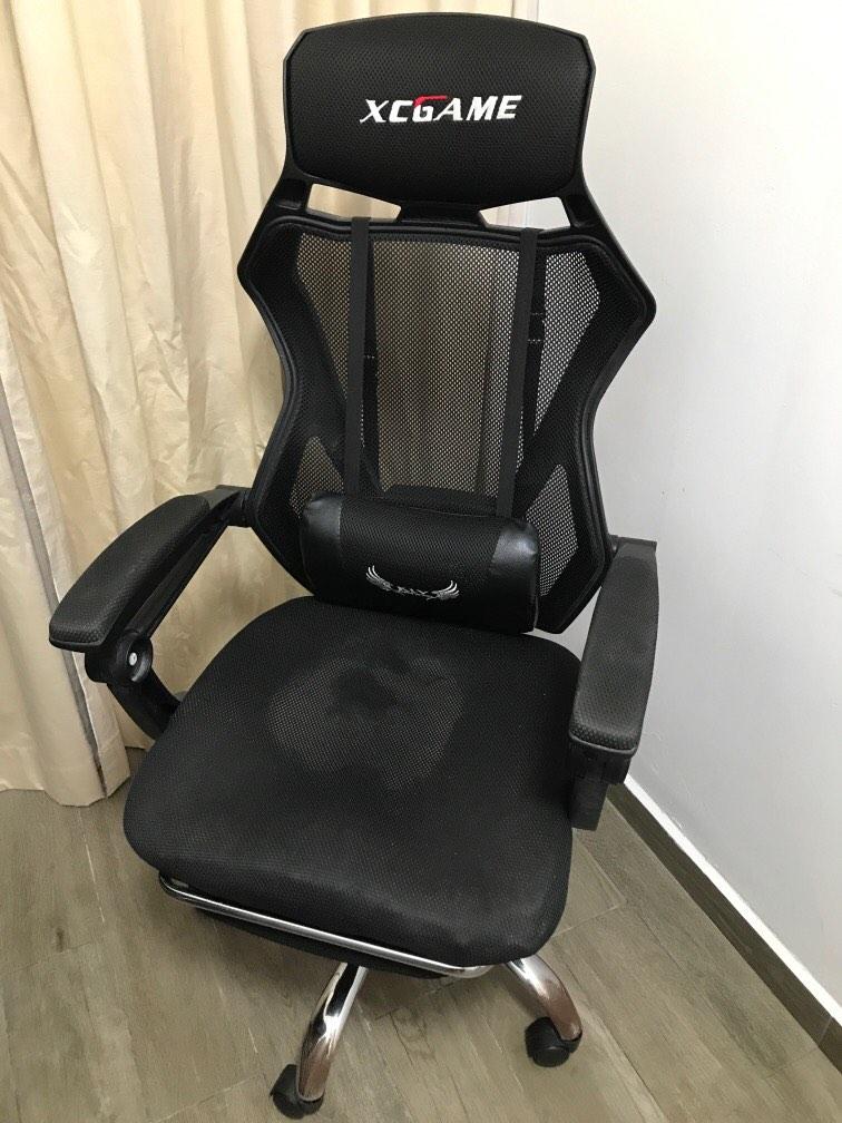 Gaming Chair, Furniture & Home Living, Furniture, Chairs on Carousell