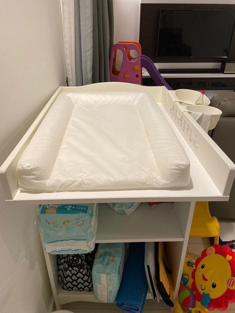 Ikea changing table (for blessing self collection), Babies & Kids