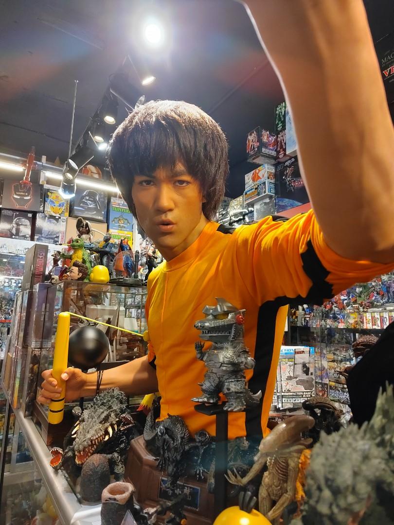 Bruce lee size sales