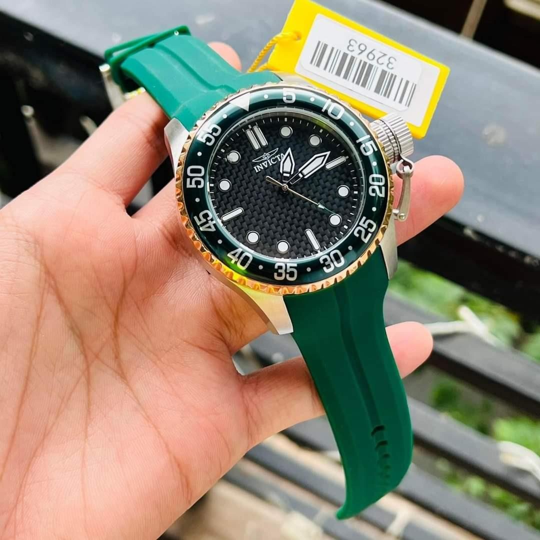 Invicta 50mm pro diver top