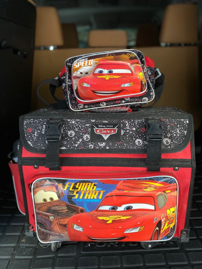 Lightning mcqueen school bag 2025