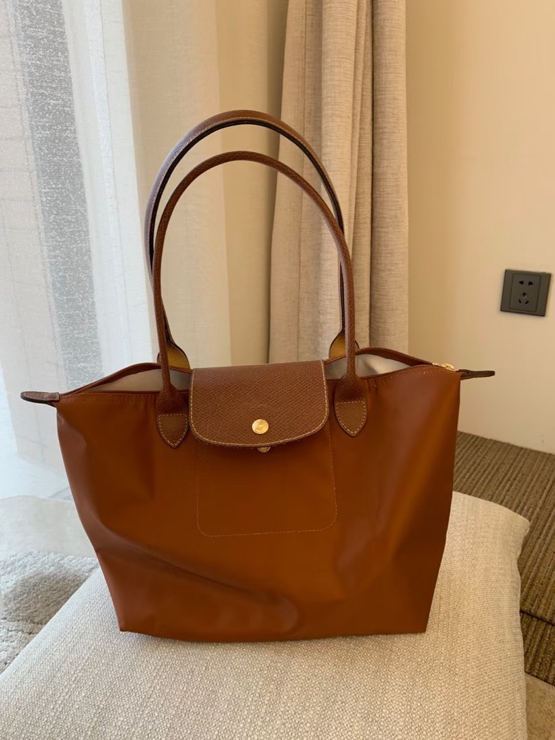 Longchamp purse sizes on sale