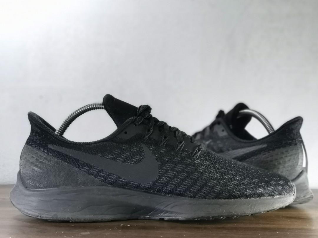 Nike air zoom hotsell pegasus 35 triple black