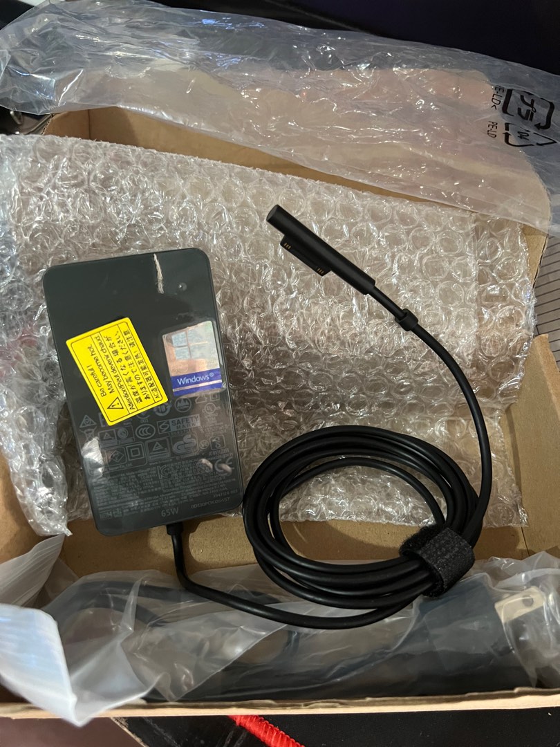 Chargeur Microsoft Surface 65W D'occasion - Connecteur Magnétique - Testé Garanti 30j