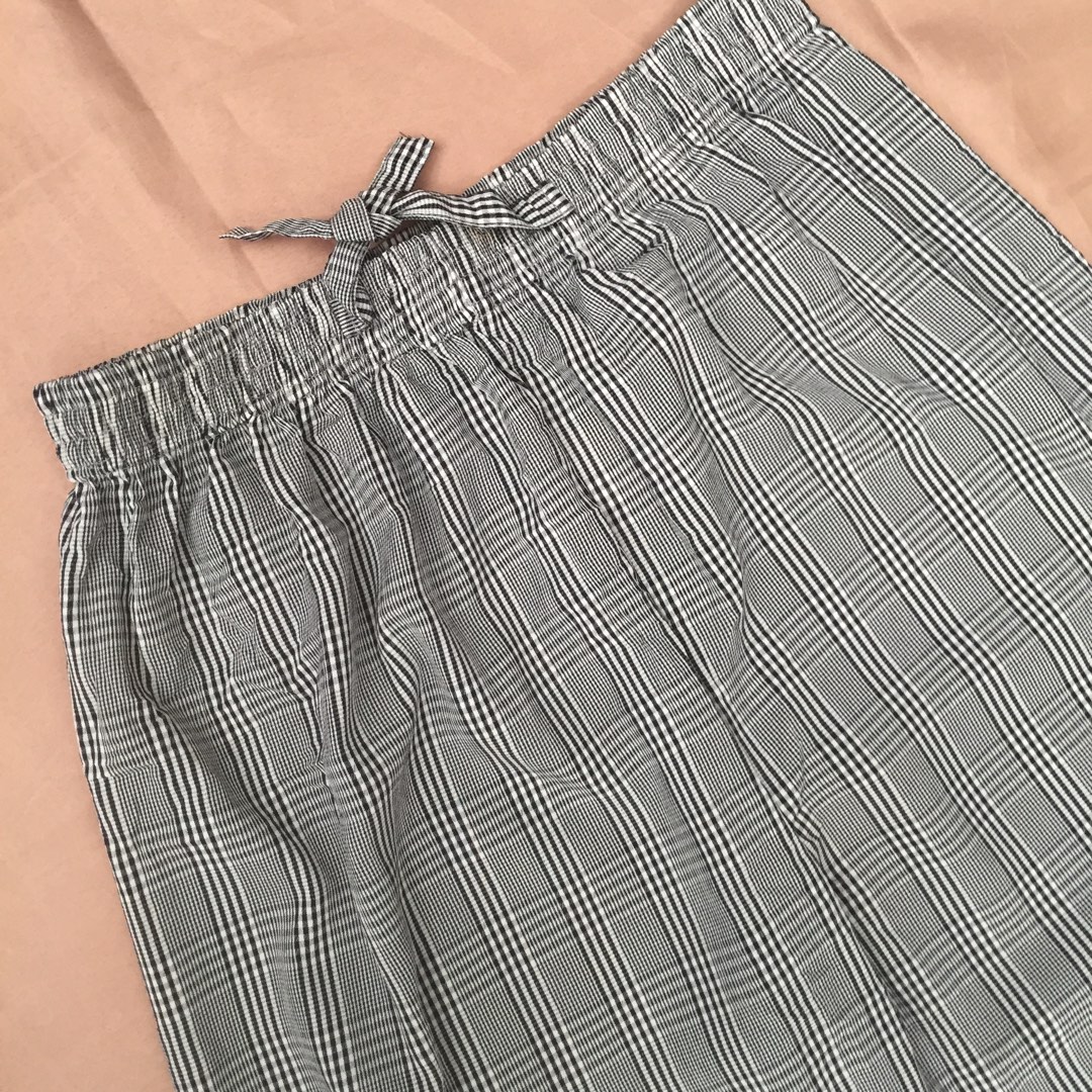 PLAID GARTER PANTS, Women's Fashion, Bottoms, Other Bottoms on Carousell