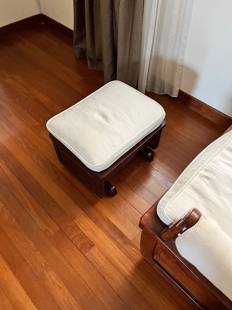 Pottery barn nursing rocking chair, Furniture & Home Living, Furniture