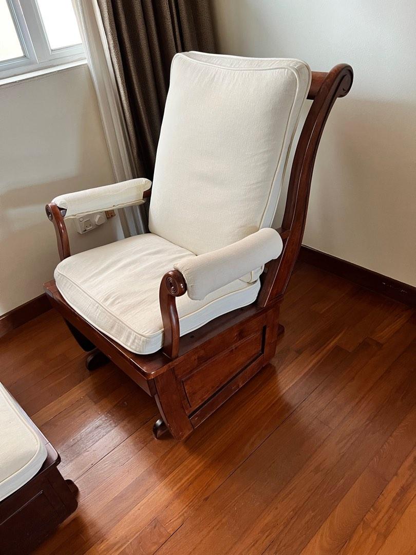 Pottery barn nursing rocking chair, Furniture & Home Living, Furniture
