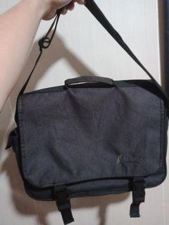 Preloved LAFARGE laptop/messenger bag