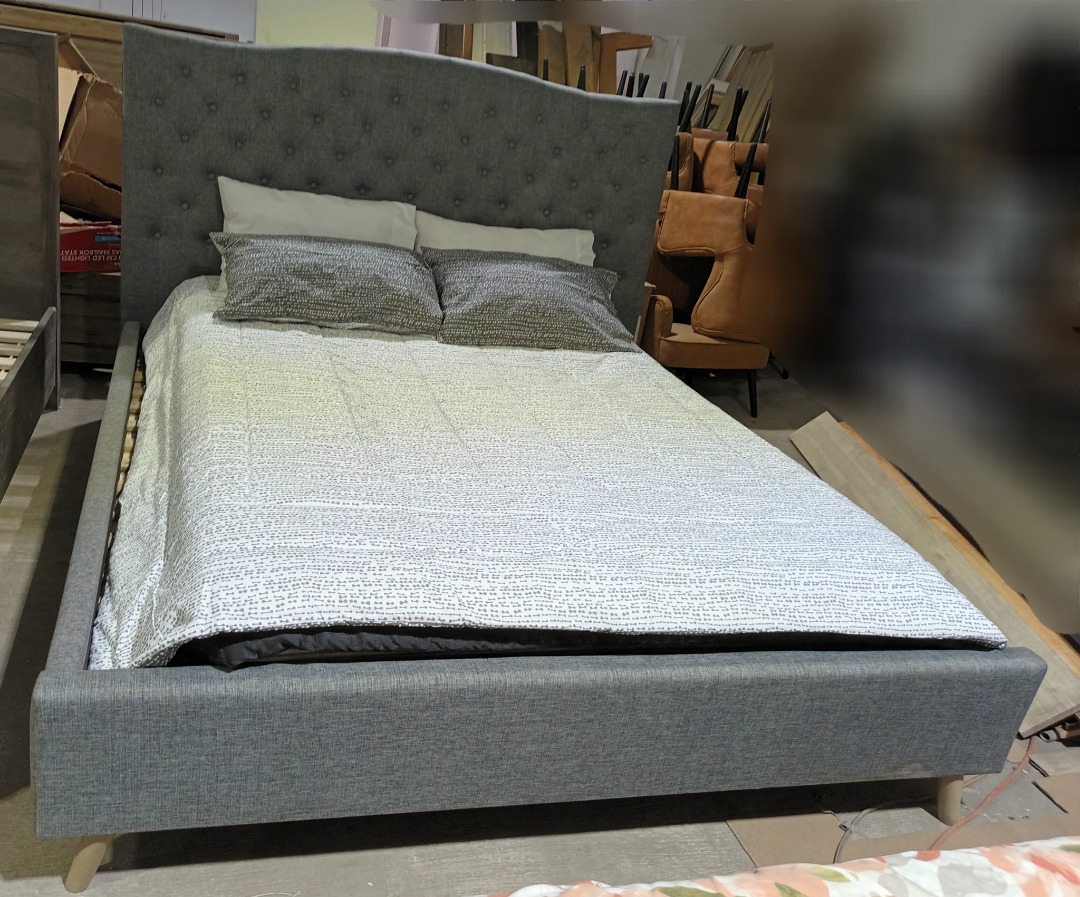 Queen Size Bed Frames, Furniture & Home Living, Furniture, Bed Frames