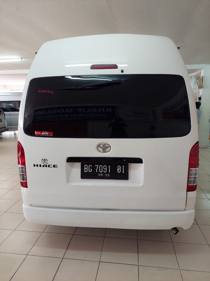 Rent Car jakarta luar kota murah ready weekend dengan supir atau lepas