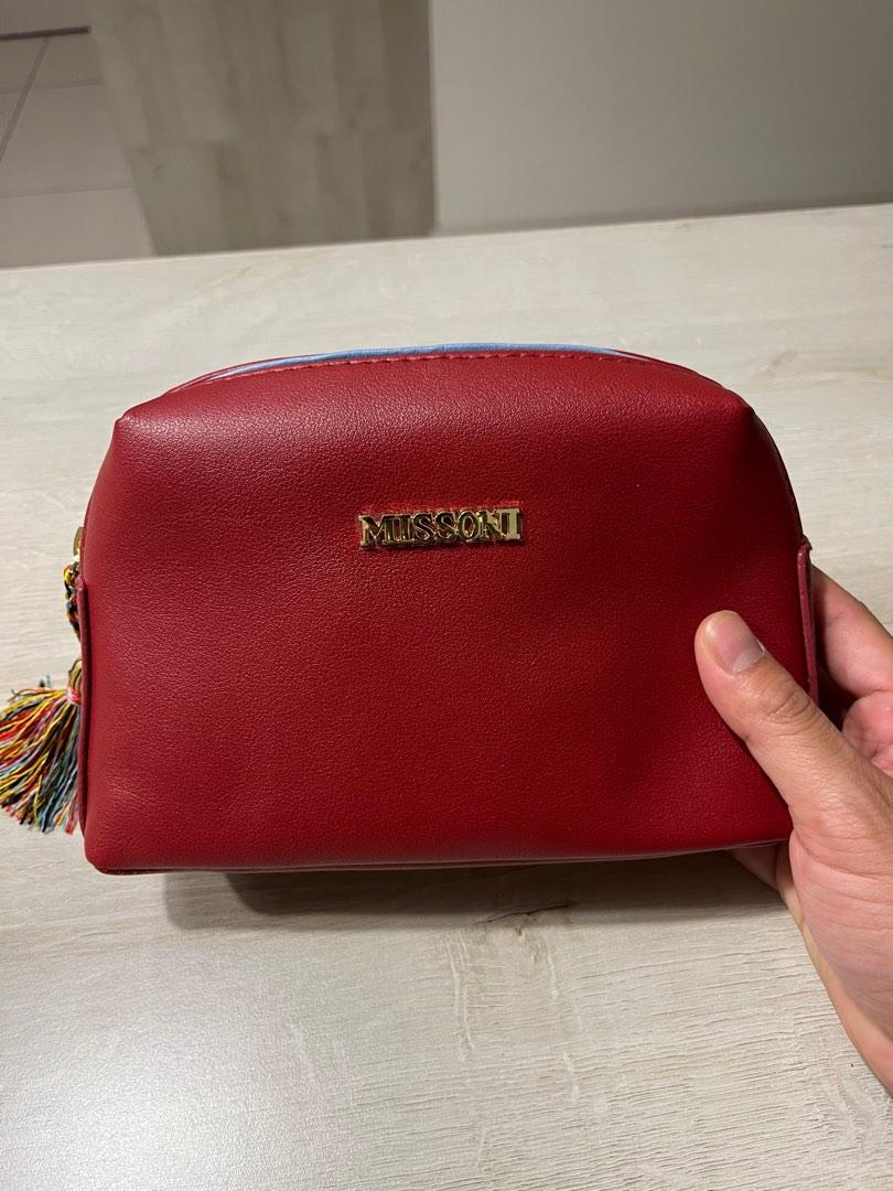 Saudia Airlines Toiletries Bag, Luxury, Bags & Wallets on Carousell