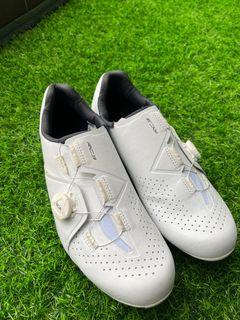 SHIMANO SH-RC300 Road Cycling Shoes