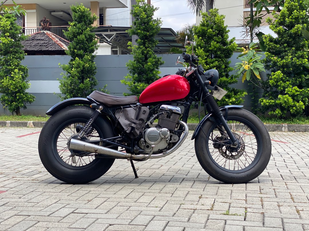 Thunder sales custom bobber