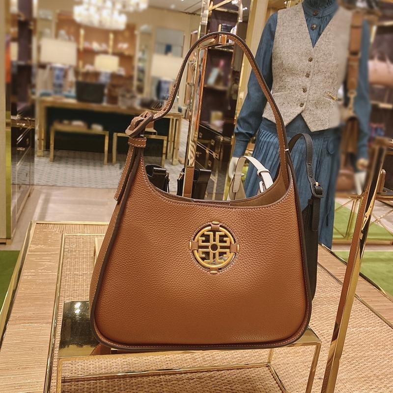 Tory burch 82982 Miller small classic shoulder bag shoulder handbag  underarm bag side backpack women's bag, Luxury, Bags & Wallets on Carousell