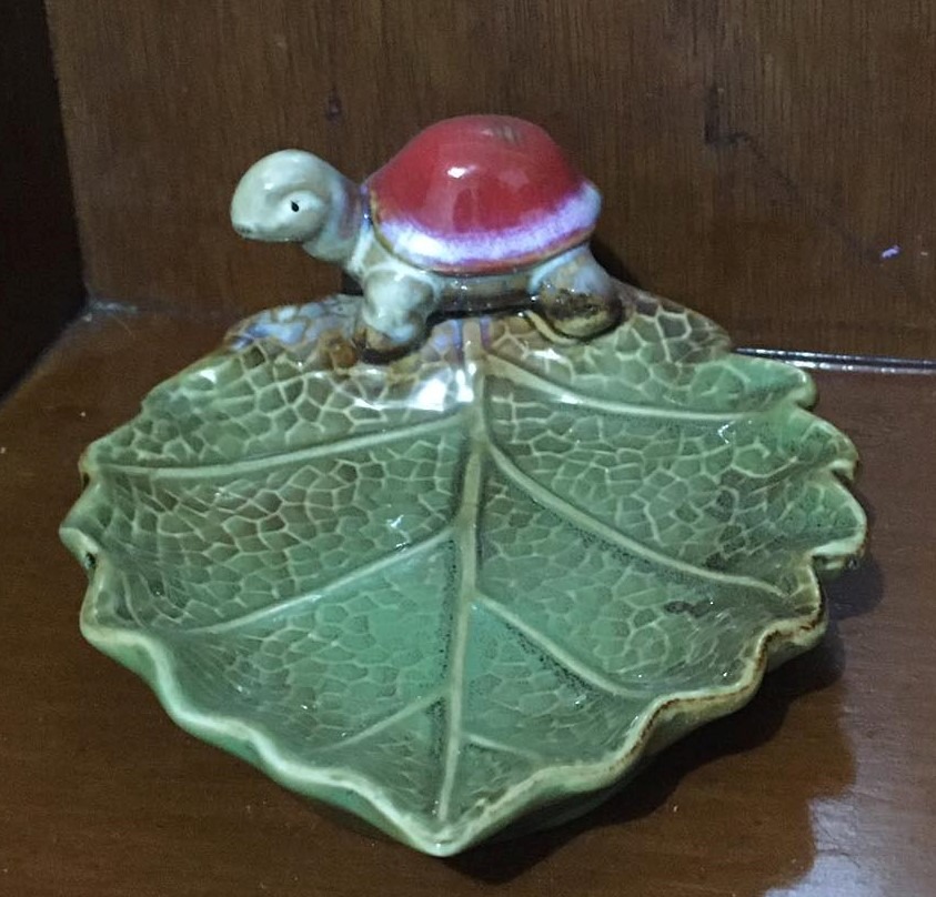 Turtle on leaf pottery, Furniture & Home Living, Home Decor, Other Home ...