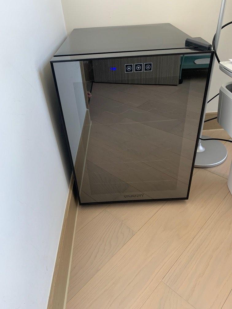 Vivant V20 Wine chiller fridge, 家庭電器, 其他家庭電器 Carousell