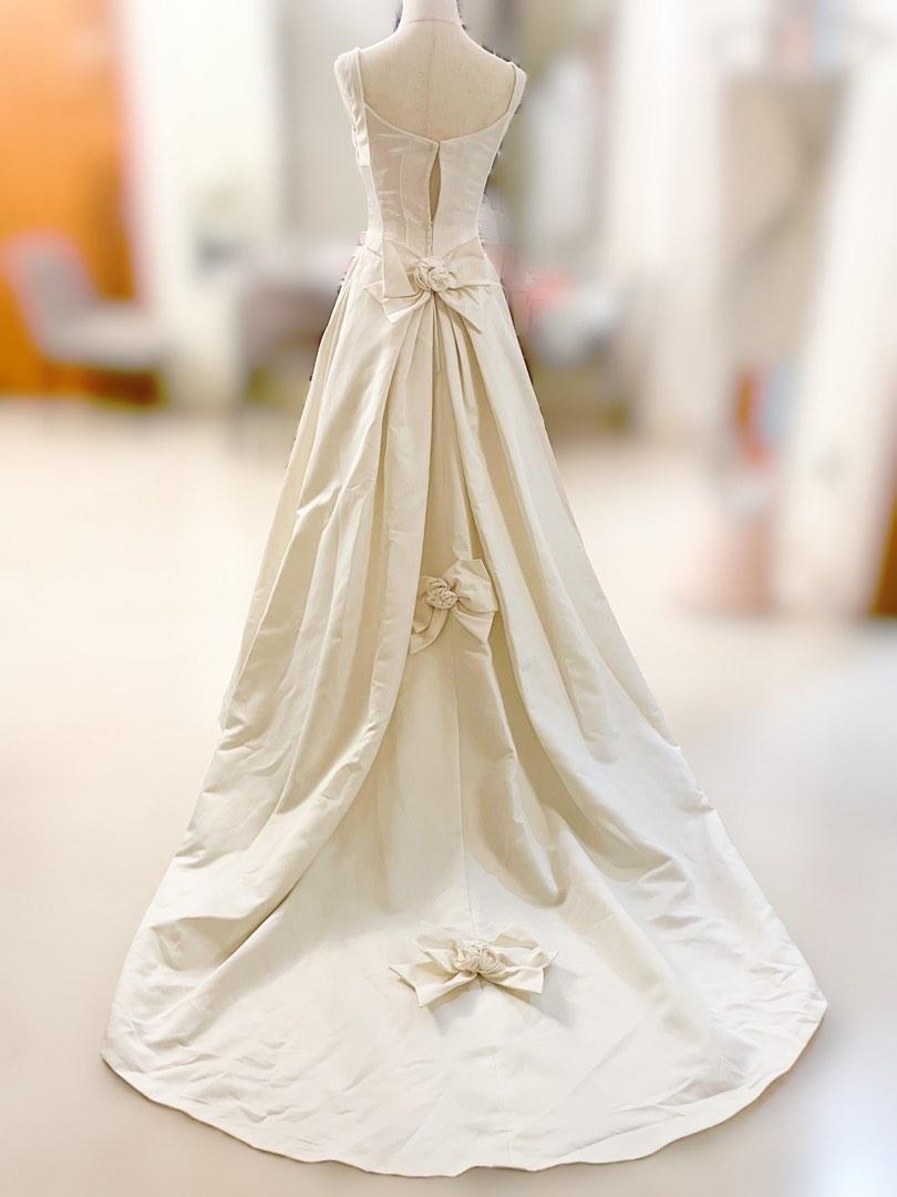 Wedding shop for sale shop