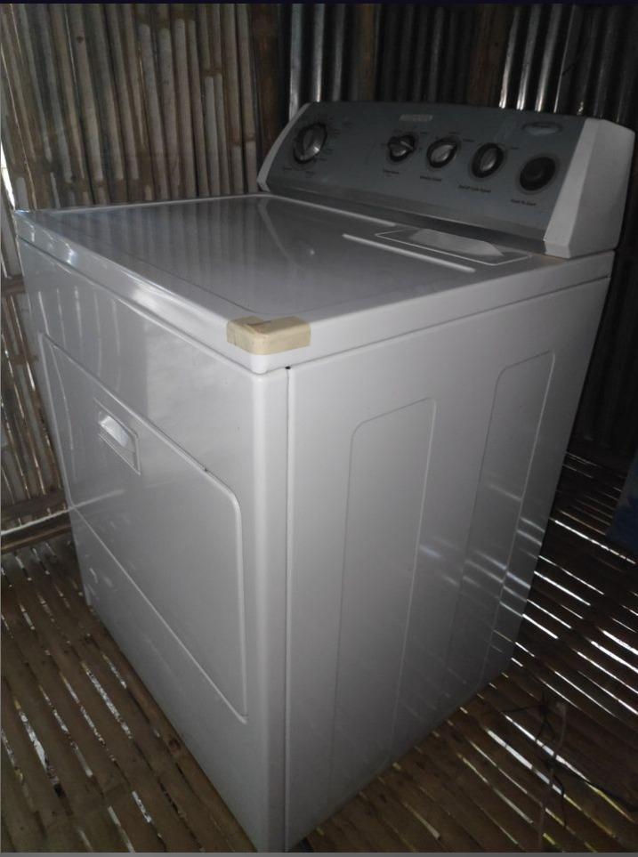 Whirlpool Propane dryer with free inverter and tank, TV & Home